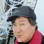 海上保安大学校の近藤文義教授＝２０２４年１１月、播磨灘（香川大提供）