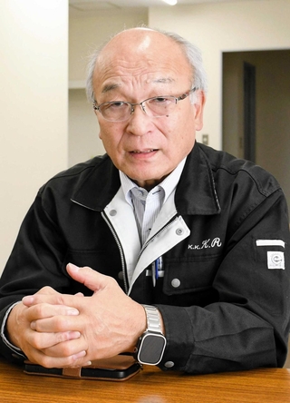 阪神・淡路大震災で、妻と三男を亡くした小林祥人さん＝神戸市灘区大石東町６