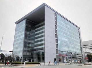 「ＷＨＯ神戸センター」が入居する国際健康開発センタービル＝神戸市中央区脇浜海岸通１