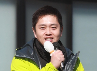 政権与党を強調する日本維新の会の吉村洋文代表＝２９日午前、姫路市内（撮影・辰巳直之）