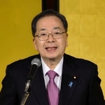 野党からの再出発を強調した公明党の斉藤鉄夫代表＝８日午後、神戸市中央区北野町１