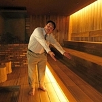 全面リニューアルした「神戸サウナ＆スパ」のメインサウナ＝神戸市中央区下山手通２