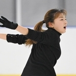 ３度目の五輪に向けた練習を公開した坂本花織＝神戸市中央区脇浜海岸通２（撮影・大田将之）