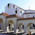 宝塚大劇場＝宝塚市栄町１