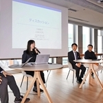 地方選挙でのメディアやＳＮＳの役割がテーマになったシンポジウム＝アンカー神戸