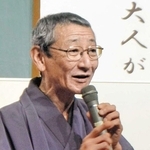 子育てなどについて語る露の団六さん＝２０１４年２月、三田市内