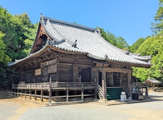 神積寺本堂＝兵庫県福崎町東田原（県教育委員会提供）