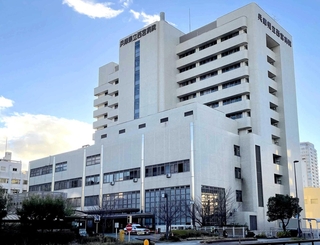 県立西宮病院＝西宮市六湛寺町