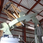 西はりま展望台の上松赤外線望遠鏡＝３日夜、佐用町西河内（撮影・大田将之）