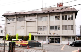 建て替えが決まった神戸北署＝神戸市北区甲栄台３（撮影・池田大介）