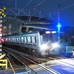 ２５日で発生から２１年となる尼崎JR脱線事故の現場周辺＝２４日午後７時１０分（撮影・大田将之） 