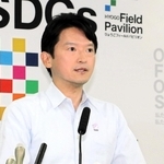 定例会見で話す兵庫県の斎藤元彦知事＝２８日午後、県庁