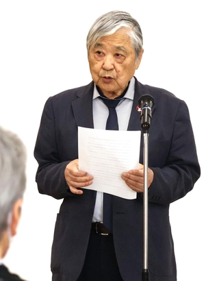 被爆者や活動の担い手が減り、今後のビジョンが必要だと訴える、兵庫県原爆被害者団体協議会の立川重則理事長＝神戸市中央区橘通３、市立婦人会館