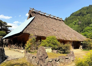 国宝に指定される見通しとなった旧古井家住宅＝姫路市安富町皆河