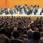 ５月１６日に行われた神戸市室内管弦楽団の定期演奏会＝神戸市中央区