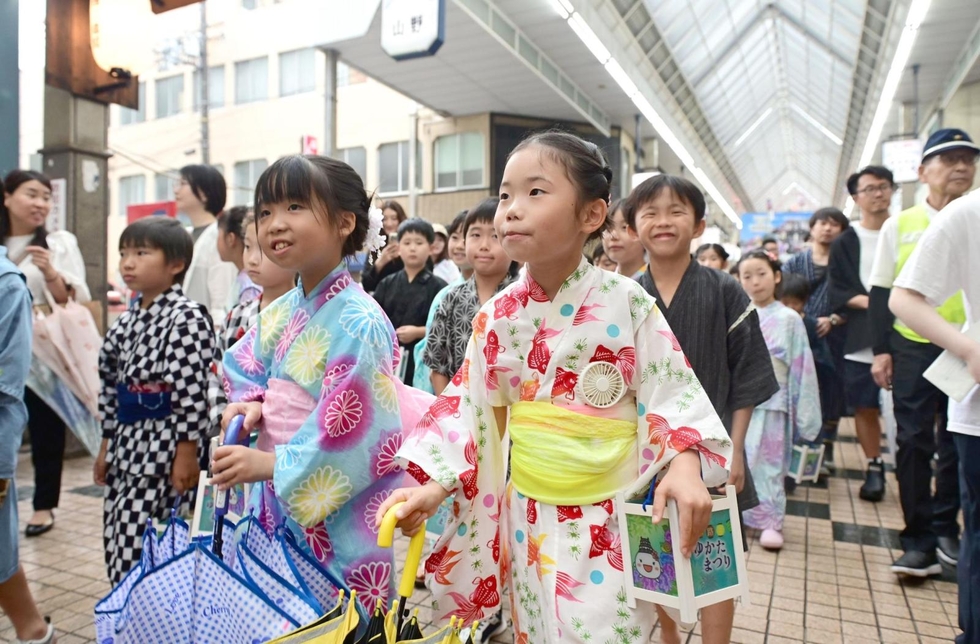 城下町での夏祭り！地域の文化を楽しむ方法