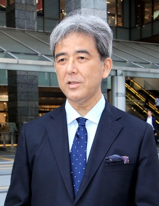 兵庫県の告発文書問題に関する書籍を出版した上智大学の奥山俊宏教授＝大阪市北区