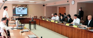 出没情報を受けて県が開いた対策連絡会議＝15日、兵庫県庁