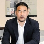 兵庫県庁を訪れ、サッカー日本代表への期待を語る岡崎慎司さん＝１５日、神戸市中央区下山手通５