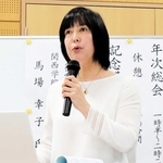 スクールソーシャルワーカーの重要性について話す関西学院大の馬場幸子教授＝神戸市中央区橘通３