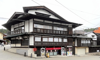 山下家住宅（旧下大坊）主屋＝神戸市提供