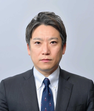 山本龍彦教授