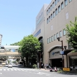 最高路線価の上昇率が税務署別で県内トップだったＪＲ芦屋駅前＝芦屋市船戸町