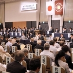 来春の統一地方選に向けた結束を確認した自民党県連大会＝５日午後、神戸市内