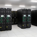 報道陣に公開された新スパコン「理究」＝理化学研究所計算科学研究センター