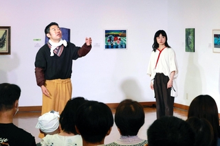 美術館などで上演された「たぢまのくにの」＝朝来市多々良木