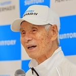 ８８歳での単独無寄港太平洋横断の計画を発表した海洋冒険家の堀江謙一さん＝８日午前、西宮市西宮浜４（撮影・小林良多）