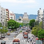 大天守に合わせた高さのビルが並ぶ姫路市街＝ＪＲ姫路駅（撮影・中西幸大）