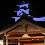 ２０２２年、明石薪能が催された移動式能舞台＝県立明石公園