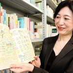 英国でヤングケアラーの支援策などを研究してきた成蹊大の澁谷智子教授＝東京都武蔵野市