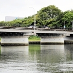 粗雑施工が見つかった汐見橋＝姫路市広畑区（兵庫県提供）