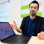 「判断の変更にＡＩを信頼しているかどうかは関係していなかった」と話す増本康平教授＝神戸市灘区鶴甲３、神戸大学大学院人間発達環境学研究科