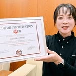 日本人初のアニマルウェルフェア監査人に認定された中川佐和子さん＝姫路市東郷町、和牛マスター食肉センター