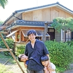 温かみを残しつつ古民家を改修したハタと西谷聡汰さん＝いずれも神戸市須磨区多井畑山神＝神戸市須磨区多井畑山神