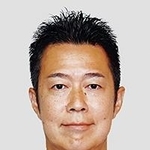 井坂信彦氏