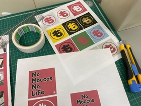 ファンのためにオリジナルグッズも考案中（もっこす提供）