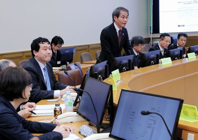 新型コロナウイルスによる肺炎について意見交換する有識者ら＝神戸市中央区下山手通５
