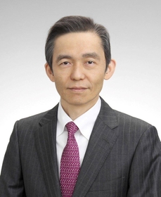 兵庫医科大学皮膚科学の夏秋優准教授（兵庫医科大学提供）