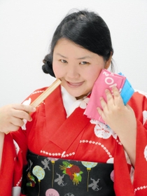 性をテーマにした大胆な演目を看板にする桂ぽんぽ娘さん＝大阪市中央区、吉本興業