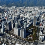 神戸市中心部＝２０１６年