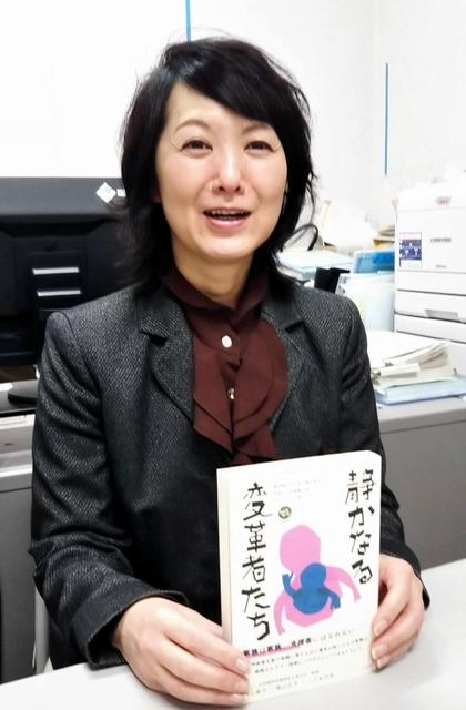 「困っている子どもは今もたくさんいる。家庭に入り、支援できる仕組みが必要」と話す蔭山正子准教授＝大阪府吹田市山田丘１、大阪大学