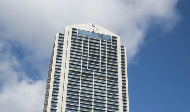 神戸市役所＝神戸市中央区