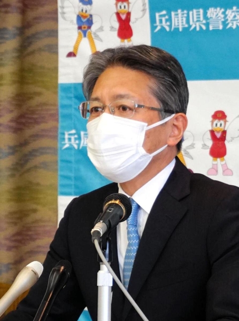 ２０日に着任し、抱負を語る吉岡健一郎兵庫県警本部長＝県警本部