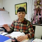 労災補償の不支給決定の取り消しを求めて係争中の寳田（たからだ）都子さん＝高松市
