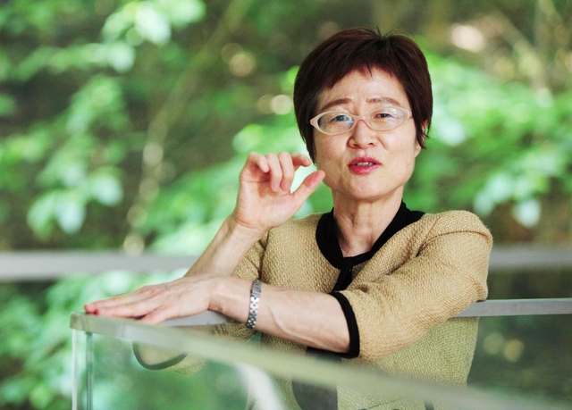 神戸常盤大保健科学部の黒野利佐子准教授＝神戸市長田区（撮影・鈴木雅之）