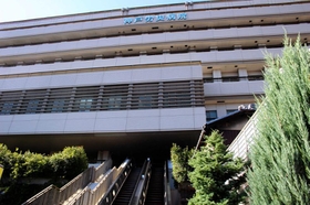 神戸労災病院＝神戸市中央区籠池通４